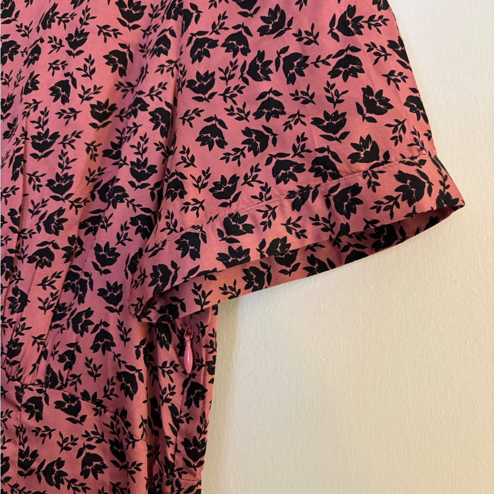 Bila Black and Red Floral Button-up Dress - Picture 5 of 5
